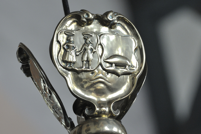 schildje antieke kaarsenkroon